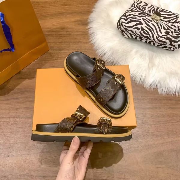 2023 womens slippers designer slides summer logo sandals luxurys designers real leather platform sandal flats fashion old flower shoes ladie, Black
2023 womens slippers designer slides summer logo sandals luxurys designers real leather platform sandal flats fashion old flower shoes ladie, Black