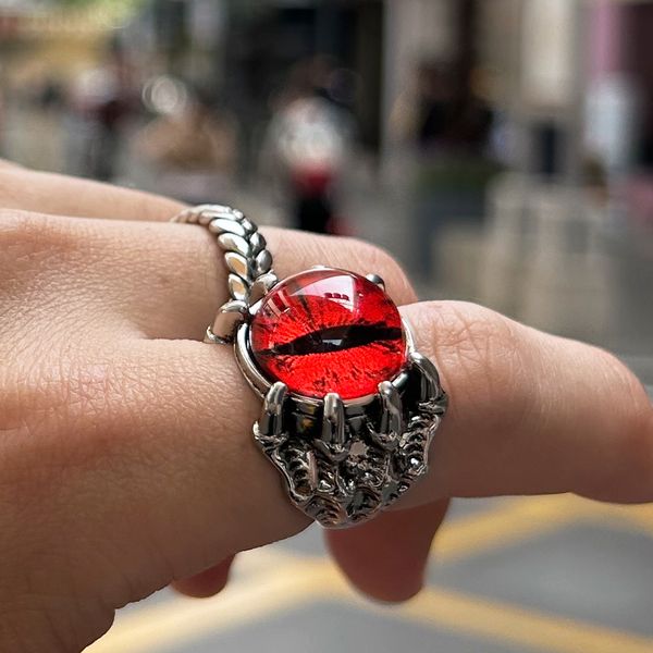 style eye of the demon restoring ancient ways ring red eyes stainless steel jewelry popular logo alive all code talons rings
style eye of the demon restoring ancient ways ring red eyes stainless steel jewelry popular logo alive all code talons rings