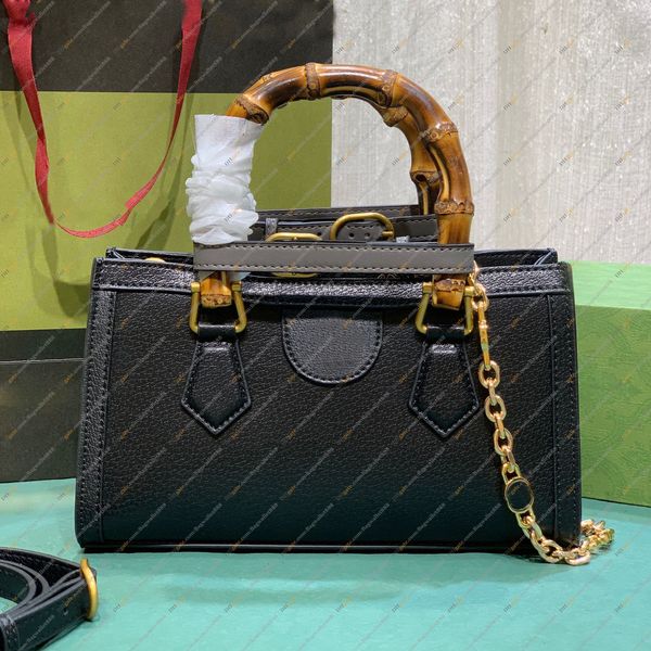 designer bag womens bamboo tote bag vintage leather shoulder bag fashion classic crossbody bag gold hardware removable chain and leather str
designer bag womens bamboo tote bag vintage leather shoulder bag fashion classic crossbody bag gold hardware removable chain and leather str