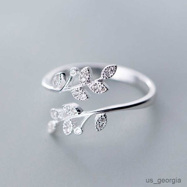 band rings simple fashion silver color feather dolphin adjustable ring exquisite jewelry ring for women party wedding engagement gift
band rings simple fashion silver color feather dolphin adjustable ring exquisite jewelry ring for women party wedding engagement gift