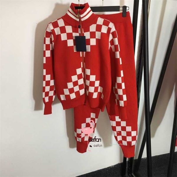 men's tracksuits women's two piece pants fashion square stitching suits knitted zipper cardigan sports wind small foot trouser sui, Gray
men's tracksuits women's two piece pants fashion square stitching suits knitted zipper cardigan sports wind small foot trouser sui, Gray
