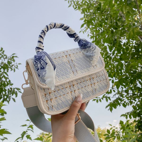 evening bags vintage crossbody bags for women luxury handbag classic women messenger bag candy color clutch purse for women shoulder bag 230
evening bags vintage crossbody bags for women luxury handbag classic women messenger bag candy color clutch purse for women shoulder bag 230