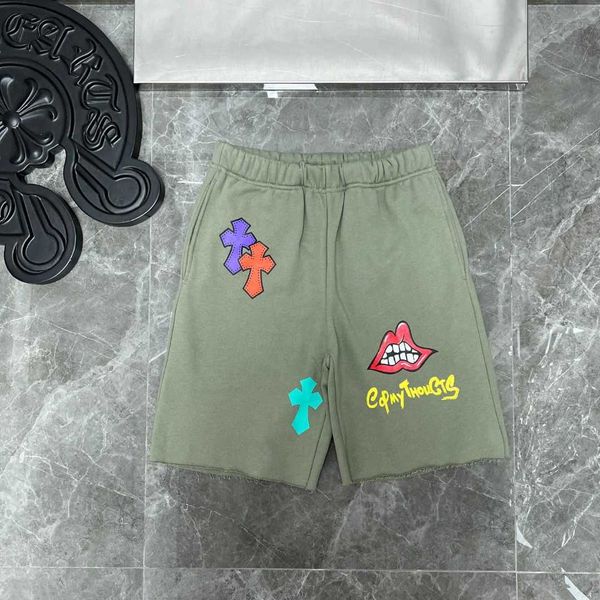 designer clothing denim short jeans heart cross graffiti painting series high weight cross crucifix embroidery applique sanskrchina, White;black
designer clothing denim short jeans heart cross graffiti painting series high weight cross crucifix embroidery applique sanskrchina, White;black