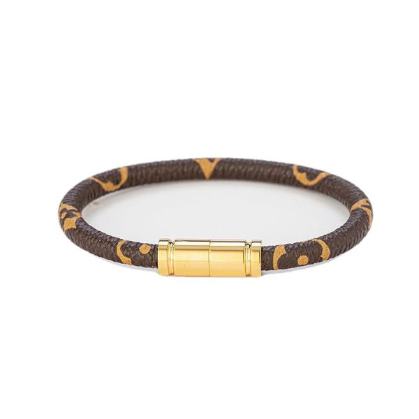 designer bracelet with l love bracelets womens jewelry mans leather magnetic attraction gold plated luxury bracelets hip jewelry gift no fad, Golden;silver
designer bracelet with l love bracelets womens jewelry mans leather magnetic attraction gold plated luxury bracelets hip jewelry gift no fad, Golden;silver