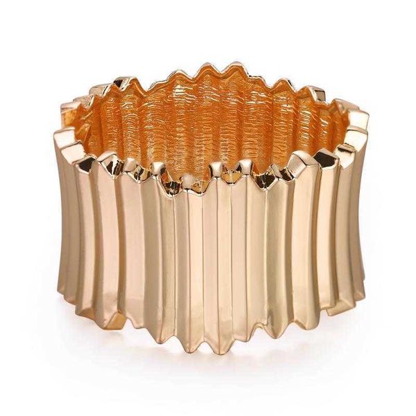 ornament wholesale jewelry irregular bracelet exaggerated wide alloy fashion women, Golden;silver
ornament wholesale jewelry irregular bracelet exaggerated wide alloy fashion women, Golden;silver