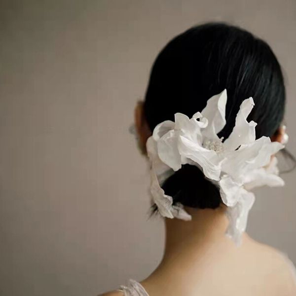qt-0018 online celebrity, high-end handmade yarn, flower, bride's hair, headflower, temperament, forest style wreath, makeup, travel ps, White
qt-0018 online celebrity, high-end handmade yarn, flower, bride's hair, headflower, temperament, forest style wreath, makeup, travel ps, White