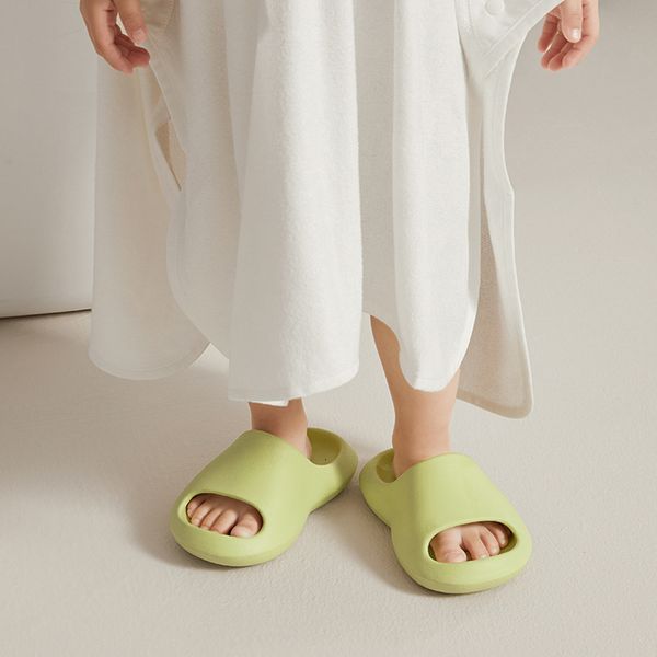 slipper baby toddler kids slip-on sandals boys girls summer beach slippers children lightweight water shoes 230219 230510, Black;grey
slipper baby toddler kids slip-on sandals boys girls summer beach slippers children lightweight water shoes 230219 230510, Black;grey