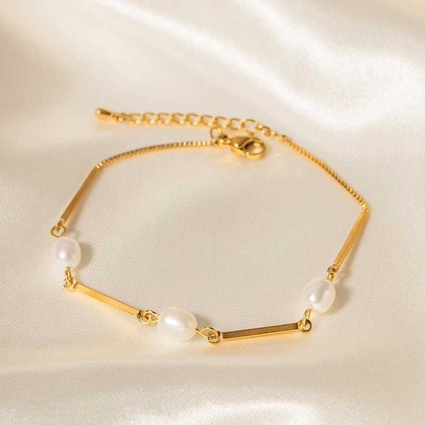 ins style gold plated bracelet freshwater pearl stainless steel titanium no fading ornament wholesale, Golden;silver
ins style gold plated bracelet freshwater pearl stainless steel titanium no fading ornament wholesale, Golden;silver