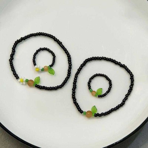 japan and south korea affordable charm style rice shaped beads stringed leaf flower bracelet ring set wholesale ornament, Golden;silver
japan and south korea affordable charm style rice shaped beads stringed leaf flower bracelet ring set wholesale ornament, Golden;silver