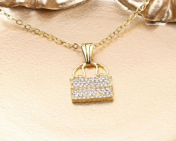 luxury brand designer letter pendant necklaces 18k gold plated crysatl pearl rhinestone sweater newklace chain for women wedding p5337650, Silver
luxury brand designer letter pendant necklaces 18k gold plated crysatl pearl rhinestone sweater newklace chain for women wedding p5337650, Silver