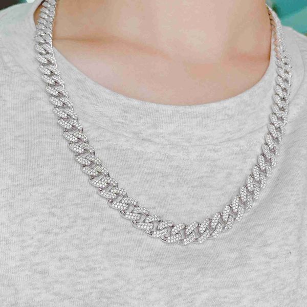 hip hop chain moissanite cuban link chain 10mm 925 sterling silver handmade silver necklace for women
hip hop chain moissanite cuban link chain 10mm 925 sterling silver handmade silver necklace for women