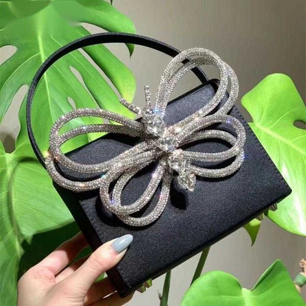 evening bags luxury designer solid color pu leather diamonds womens 2023 new fashion trend female travel phone handbags 230427
evening bags luxury designer solid color pu leather diamonds womens 2023 new fashion trend female travel phone handbags 230427