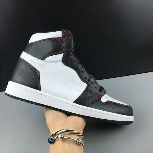 2023 jumpman 1 high og defiant couture basketball designer shoes black tour yellow white gym red fashion chaussures sneakers ship with box
2023 jumpman 1 high og defiant couture basketball designer shoes black tour yellow white gym red fashion chaussures sneakers ship with box