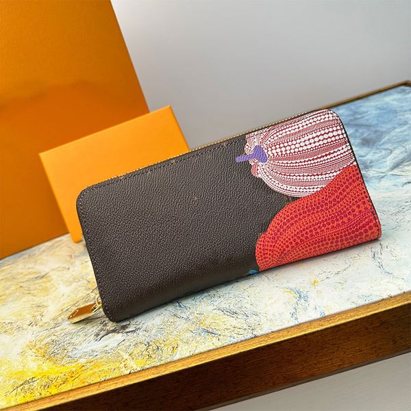 long zipper wallet clutch handbags old flower bags women handbags coin purse p holder interior slot pocket fashion letter, Red;black
long zipper wallet clutch handbags old flower bags women handbags coin purse p holder interior slot pocket fashion letter, Red;black