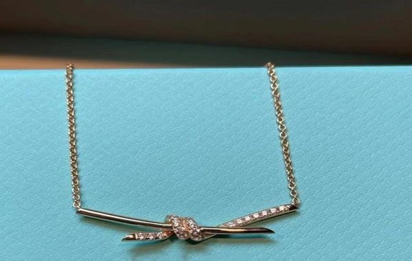 necklaces designers luxurys necklace solid colour diamond knotted design jewelry casual style christmas gift jewelrys temperament 7397469, Silver
necklaces designers luxurys necklace solid colour diamond knotted design jewelry casual style christmas gift jewelrys temperament 7397469, Silver