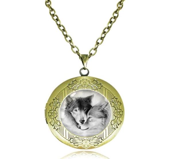 love wolf locket necklace for couples lover natural grey wolves pendant glass cabochon animal neckless antique bronze choker po3539096, Silver
love wolf locket necklace for couples lover natural grey wolves pendant glass cabochon animal neckless antique bronze choker po3539096, Silver