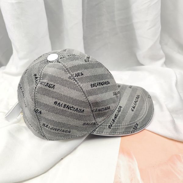 2023 ball caps luxury baseball cap designer letters cap casquette men and women applicable hat hollow embroidery sun hat, Blue;gray
2023 ball caps luxury baseball cap designer letters cap casquette men and women applicable hat hollow embroidery sun hat, Blue;gray