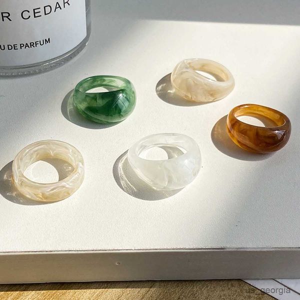 band rings pterhoor new transparent resin rings set for women colourful geometric square round rings casual finger jewelry, Silver
band rings pterhoor new transparent resin rings set for women colourful geometric square round rings casual finger jewelry, Silver