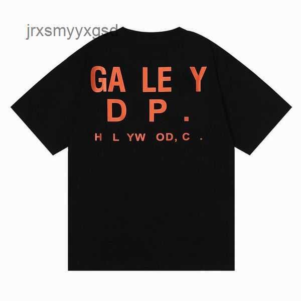 2023 galleryse t shirts depts mens polos women designer tshirts galleryes cottons man s casual shirt clothing clothes tees b0j1, White;black
2023 galleryse t shirts depts mens polos women designer tshirts galleryes cottons man s casual shirt clothing clothes tees b0j1, White;black