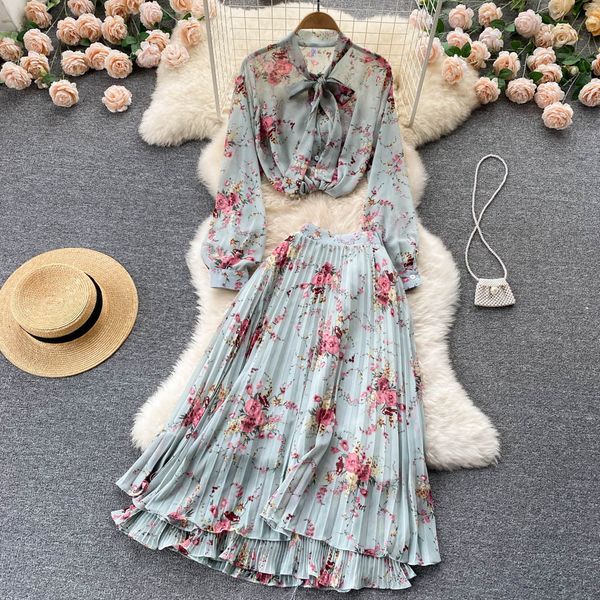 two piece dress chiffon sundress with pleated skirt long sleeve shirts sets 2 floral summer lace up suits holiday women clothes 230509, White
two piece dress chiffon sundress with pleated skirt long sleeve shirts sets 2 floral summer lace up suits holiday women clothes 230509, White