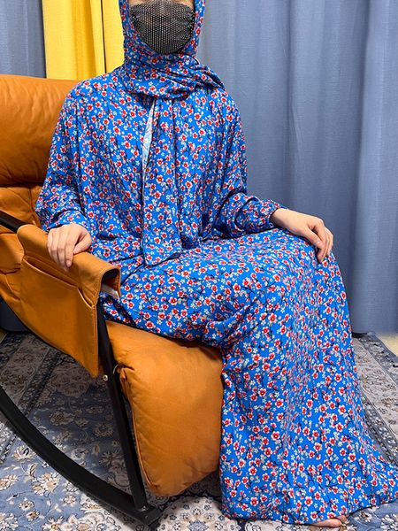 ethnic clothing muslim rayon abayas for women ramadan prayer dubai turkey middle east femme robe floral loose african dress turban attached, Red
ethnic clothing muslim rayon abayas for women ramadan prayer dubai turkey middle east femme robe floral loose african dress turban attached, Red
