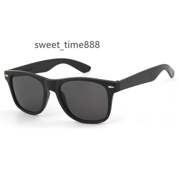 2021 2022 new fashion polarized sun shades custom printed sun glasses women men oem sunglasses, White;black
2021 2022 new fashion polarized sun shades custom printed sun glasses women men oem sunglasses, White;black