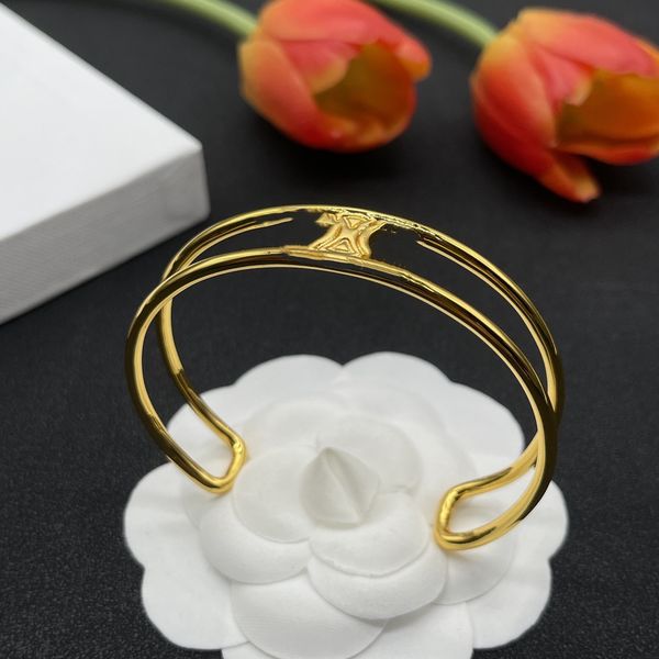 fashion style bracelets women bangle wristband cuff chain designer letter jewelry 18k gold plated stainless steel wedding lovers gift bracel, Black
fashion style bracelets women bangle wristband cuff chain designer letter jewelry 18k gold plated stainless steel wedding lovers gift bracel, Black