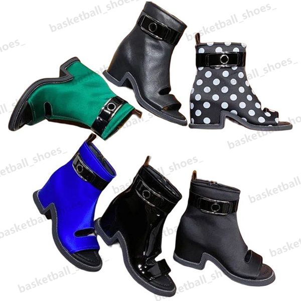 2023 designer patent leather moonlight ankle boots open toe booties women high heel boots lady wedding party shoes size 35-41, Black
2023 designer patent leather moonlight ankle boots open toe booties women high heel boots lady wedding party shoes size 35-41, Black
