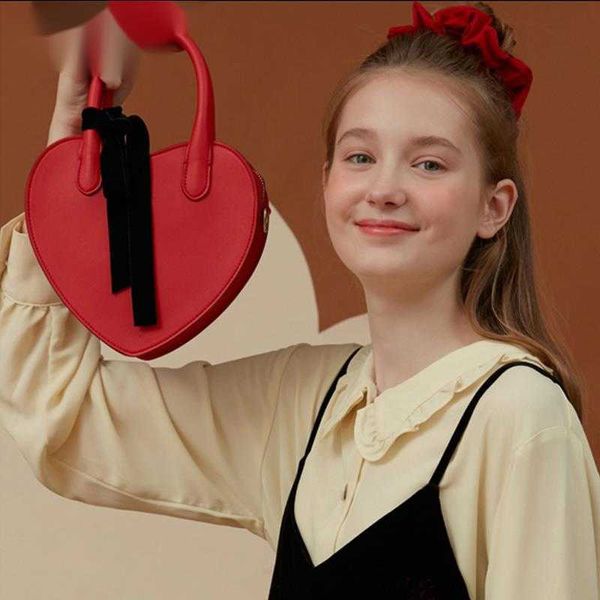evening bags heart design pu leather luxury brand crossbody handbags and purses spring fashion ladies travel shoulder bag 230427
evening bags heart design pu leather luxury brand crossbody handbags and purses spring fashion ladies travel shoulder bag 230427
