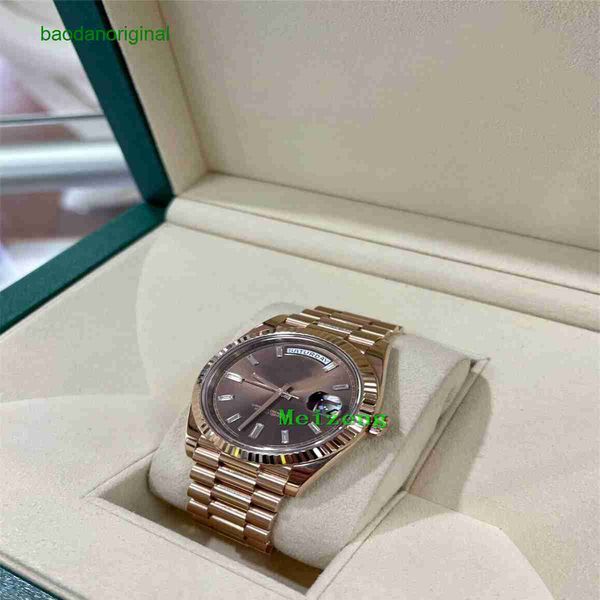 luxury wristwatch brand new daydate 40mm 18k everose gold 228235 chocolate baguette box papers mint lgbu klj1, Slivery;golden
luxury wristwatch brand new daydate 40mm 18k everose gold 228235 chocolate baguette box papers mint lgbu klj1, Slivery;golden