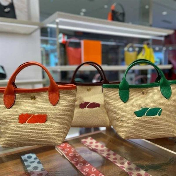 mini water grass woven dumpling bun french cross shoulder handbag bamboo basket dragon bucket inlaid women, Red;black
mini water grass woven dumpling bun french cross shoulder handbag bamboo basket dragon bucket inlaid women, Red;black