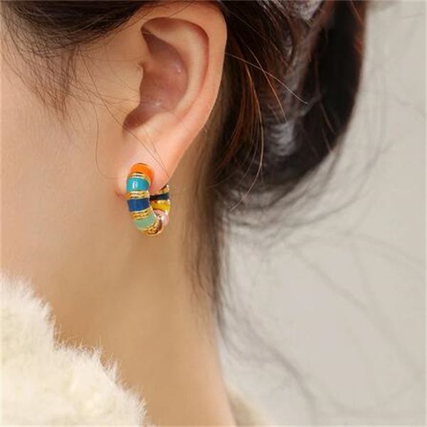 french romantic retro color enamel round gold color ear buckle 2023 new hoop earrings for womens fashion jewelry accessories gc2113, Golden
french romantic retro color enamel round gold color ear buckle 2023 new hoop earrings for womens fashion jewelry accessories gc2113, Golden
