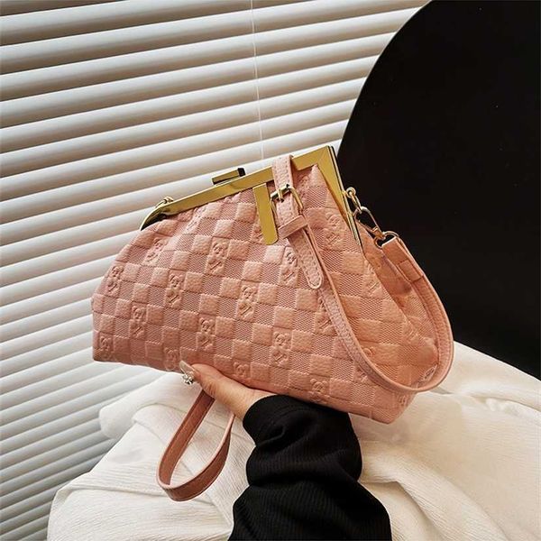 18% off 2023 fashion hand handheld unique niche design exquisite super women's light luxury high-end crossbody clip buckle shell bag
18% off 2023 fashion hand handheld unique niche design exquisite super women's light luxury high-end crossbody clip buckle shell bag