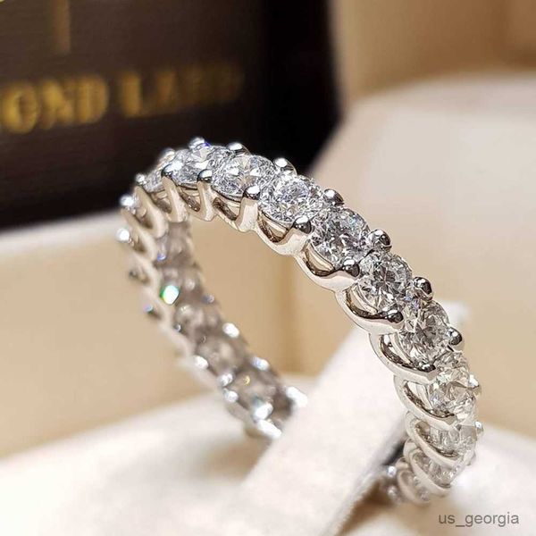 band rings fashion silver color rhinestone zircon ring women elegant simple round crystal wedding jewelry ring
band rings fashion silver color rhinestone zircon ring women elegant simple round crystal wedding jewelry ring