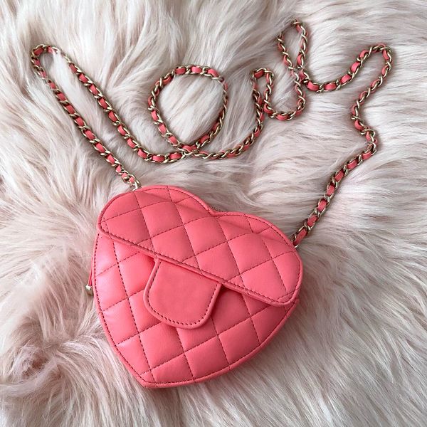 half genuine leather moon totes cc the tote handbag womens mens luxury designer heart bags saddle cross body onthego hand bag pochette trave
half genuine leather moon totes cc the tote handbag womens mens luxury designer heart bags saddle cross body onthego hand bag pochette trave
