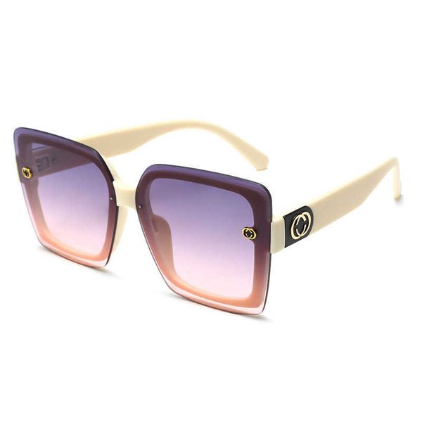 spring and summer new fashion large frame sunglasses box slim women's popular street p glasses, White;black
spring and summer new fashion large frame sunglasses box slim women's popular street p glasses, White;black