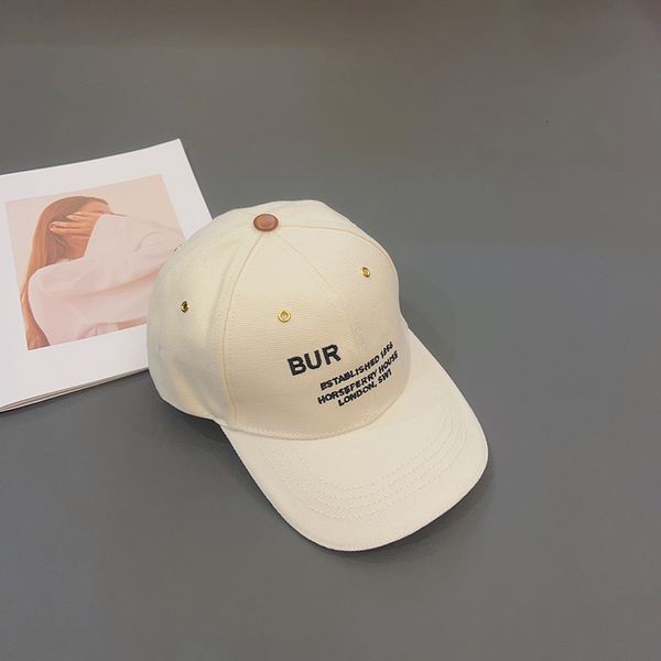 designer letter baseball cap fashion trend duck tongue caps luxury male and female stars sunshade hat brand temperament, Blue;gray
designer letter baseball cap fashion trend duck tongue caps luxury male and female stars sunshade hat brand temperament, Blue;gray