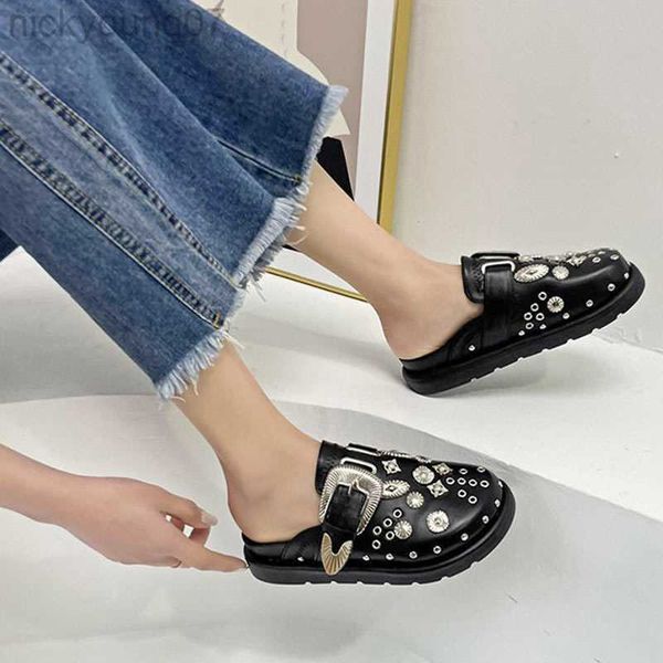 slippers autumn women soft flat sole metal embellished slippers ladies round toe low heel casual black slippers outerwear comfy slippers y23
slippers autumn women soft flat sole metal embellished slippers ladies round toe low heel casual black slippers outerwear comfy slippers y23