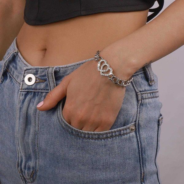 wind net red fashion link bracelet heart shape rhinestone chain simple temperament couple girlfriends sweet cool, Black
wind net red fashion link bracelet heart shape rhinestone chain simple temperament couple girlfriends sweet cool, Black