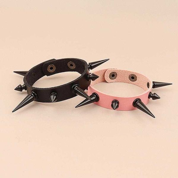 punk leather bracelet rock hip hop performance black rivet irregular pointed nail, Golden;silver
punk leather bracelet rock hip hop performance black rivet irregular pointed nail, Golden;silver
