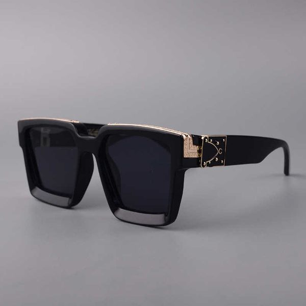 millionaire sunglasses for men's street p ins internet celebrity square sunglasses, White;black
millionaire sunglasses for men's street p ins internet celebrity square sunglasses, White;black