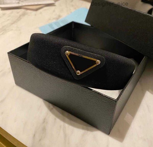 2023 fashion designer headbands hair bands for women girl elastic headband sports fitness headband¡prada¡head wrap hair accessor, Silver 
2023 fashion designer headbands hair bands for women girl elastic headband sports fitness headband¡prada¡head wrap hair accessor, Silver