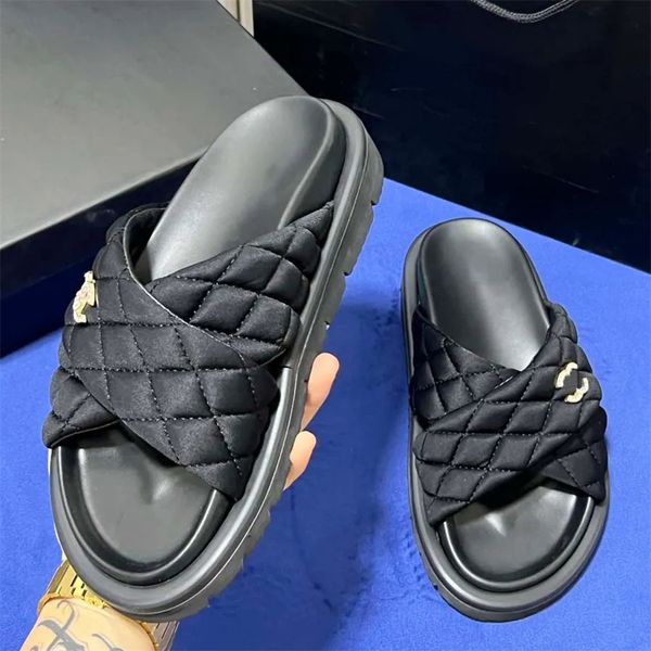 designer slides women's holiday slippers classic flat slippers casual sandals summer fashion women's beach anti slip sandals, Black
designer slides women's holiday slippers classic flat slippers casual sandals summer fashion women's beach anti slip sandals, Black