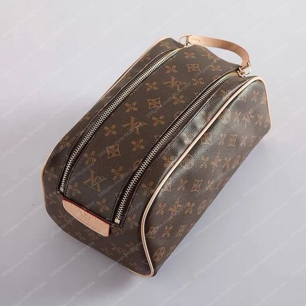 designer bags men travelling toilet bag fashion women wash bag large capacity cosmetic bags louis purse vutton double zipper makeup toiletry
designer bags men travelling toilet bag fashion women wash bag large capacity cosmetic bags louis purse vutton double zipper makeup toiletry