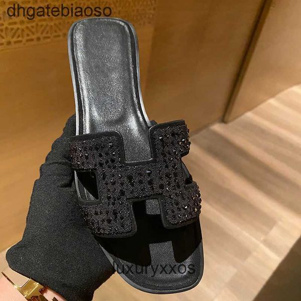 beach shoe h slipper orans fashion slippers medium sandal outwear 2023 slide sandals leather designer women's heel thick shoes k95poran
beach shoe h slipper orans fashion slippers medium sandal outwear 2023 slide sandals leather designer women's heel thick shoes k95poran