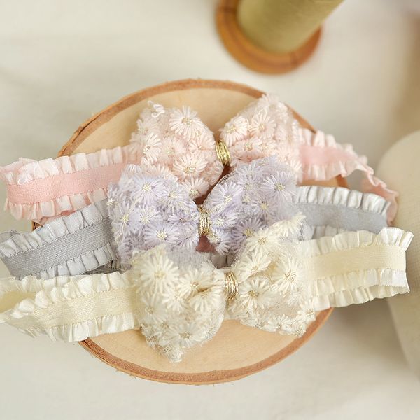 2023 sweet girls lace bowknot hair accessories designed spring summer children butterfly flower lace hairbands baby hair band cute little da, Slivery;white
2023 sweet girls lace bowknot hair accessories designed spring summer children butterfly flower lace hairbands baby hair band cute little da, Slivery;white