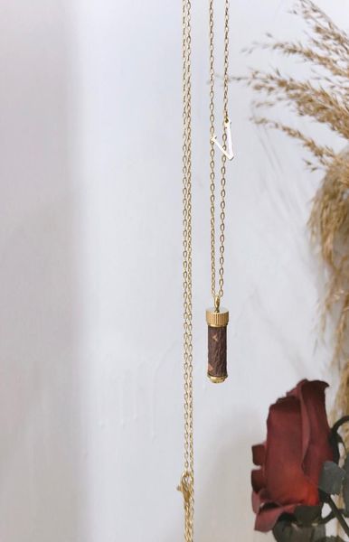 classic perfume bottle pendant necklace luxury jewelry accessories seasonal fashion designer style delicate elegant good looking w5740893, Silver
classic perfume bottle pendant necklace luxury jewelry accessories seasonal fashion designer style delicate elegant good looking w5740893, Silver