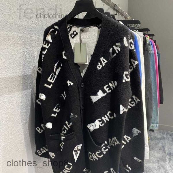 men's sweaters luxuriousbalencgity designer hoodies mens sweater high version family elastic mousse oblique letter loose v-neck cardiga, White;black
men's sweaters luxuriousbalencgity designer hoodies mens sweater high version family elastic mousse oblique letter loose v-neck cardiga, White;black