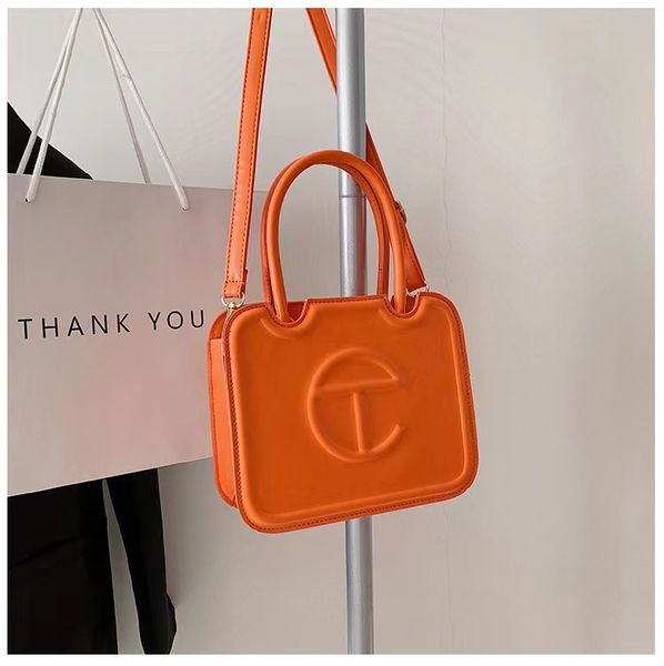 self-produced self-marketing europe and the united states style popular simple atmosphere handbag new small square bag candy color single sh
self-produced self-marketing europe and the united states style popular simple atmosphere handbag new small square bag candy color single sh