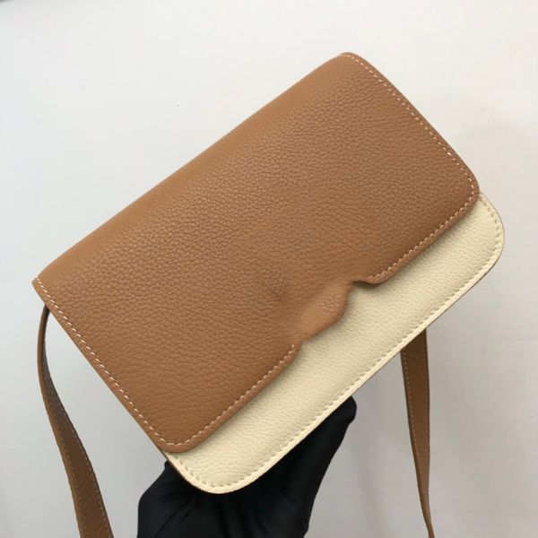 flap buckle plain solid color 2023 new fashion casual women's bag shoulder crossbody bag
flap buckle plain solid color 2023 new fashion casual women's bag shoulder crossbody bag